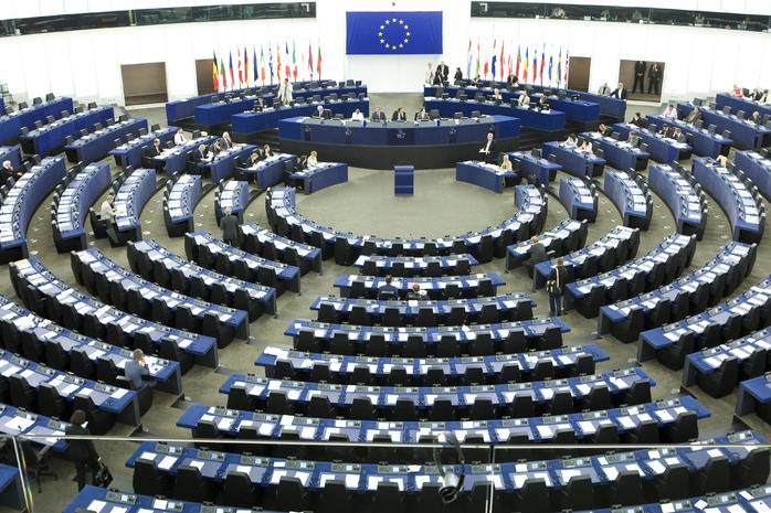 EU