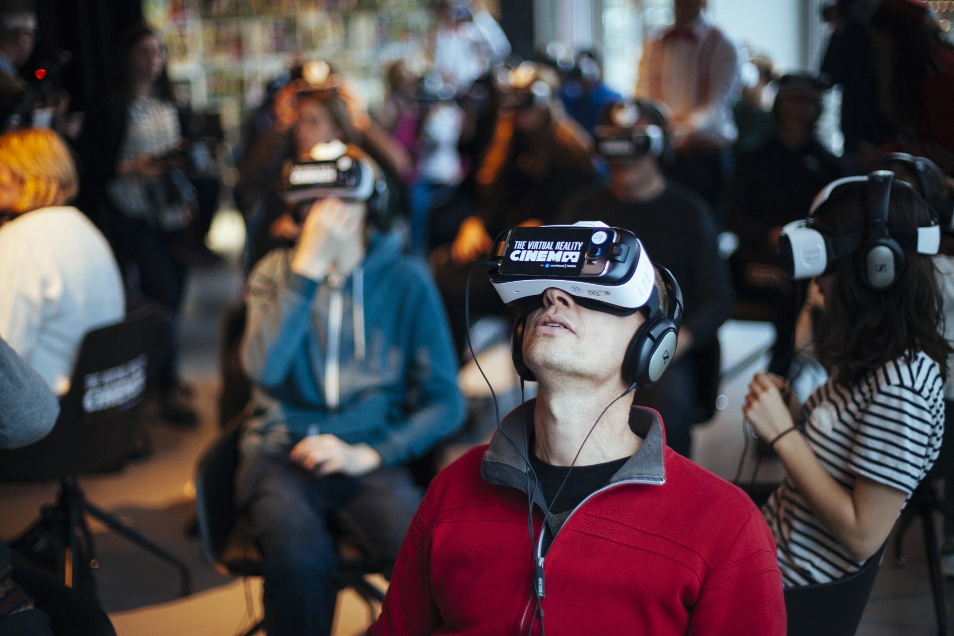 the-vr-cinema-opening-amsterdam-13-1