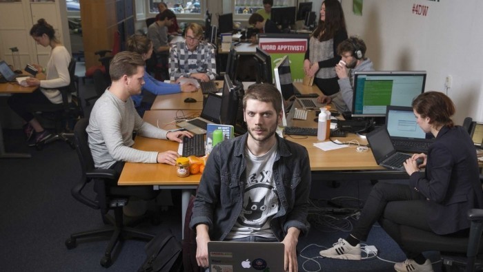 28 SybrenKooistra GroenLinks 2017 ilvyNjiokiktjien 700 395 s c1 center center 0 0 1