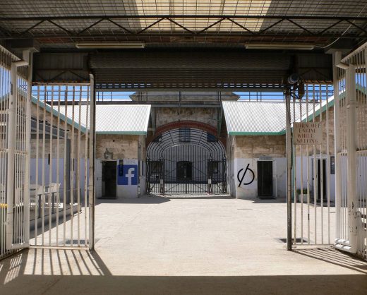 amamamntle prison1
