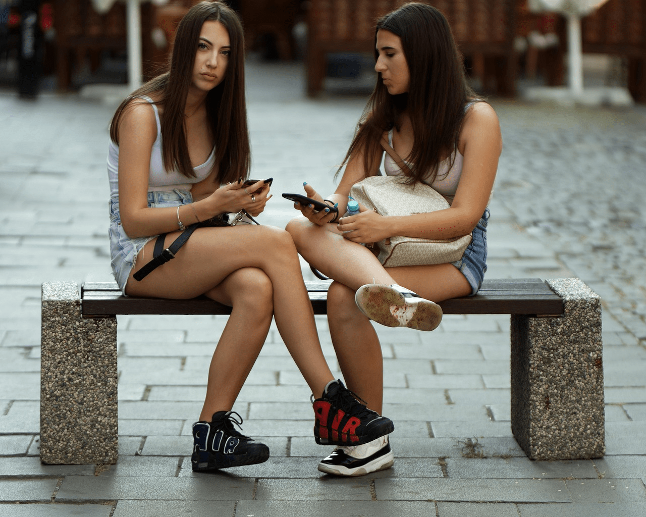 Frans parlement stemt voor socialemediaverbod voor kinderen onder 15 1 Europees Parlement: 'Tieners onder de 16 jaar geen sociale-media-accounts gebruiken zonder toestemming'