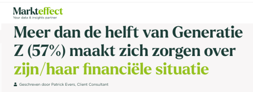 Financiële onzekerheid onder jongeren groeit. Uit de nieuwste Markteffect Koopkracht Monitor blijkt dat 57 procent van Generatie Z zich zorgen maakt over de eigen geldzaken. Ter vergelijking: gemiddeld maakt 32 procent van de Nederlanders zich zorgen over de persoonlijke financiële situatie. De impact van inflatie blijft nadrukkelijk voelbaar. Maar liefst 86 procent ervaart dat prijsstijgingen effect hebben op het dagelijks leven. Bijna de helft heeft het uitgavenpatroon in de afgelopen zes maanden aangepast, terwijl dit onder 18- tot 27-jarigen zelfs voor 72 procent geldt. Jongeren het hardst getroffen Generatie Z ervaart naar verhouding de meeste financiële druk. Vier op de tien jongeren houden regelmatig te weinig geld over aan het einde van de maand, wat ertoe kan leiden dat boodschappen worden overgeslagen. Slechts een kleine groep (3 procent) merkt geen gevolgen van inflatie. De zorgen over koopkracht zijn breder voelbaar. Meer dan een derde van de Nederlanders ervaart dat politieke keuzes directe impact hebben op hun financiële situatie. Voor bijna een kwart is dit zelfs reden om minder uit te geven. Weinig vertrouwen in overheid en toekomst De politieke situatie speelt een steeds grotere rol in hoe consumenten hun financiële positie beoordelen. 28 procent voelt zich afhankelijk van politieke besluiten. Deze groep beoordeelt de eigen financiële situatie gemiddeld met een 6,3 – lager dan het landelijke gemiddelde van 6,9. Het vertrouwen in verbetering is bovendien beperkt. Slechts 9 procent verwacht dat de overheid binnen een jaar maatregelen neemt die de koopkracht versterkt, al is deze hoop onder Generatie Z en millennials iets groter. Het onderzoek is uitgevoerd door Markteffect onder 1.006 Nederlanders van 18 jaar en ouder. De dataverzameling vond plaats in november 2025.