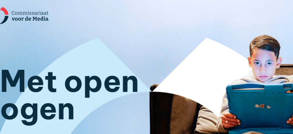 0439E848 AAC1 4EF6 9D40 A97DB316DEFB