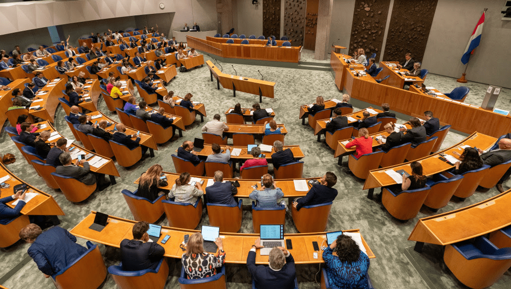 Markante AI-analyse: 'Bijna tweederde van korte en overige Kamerdebatten scoort slecht' 1 image 2